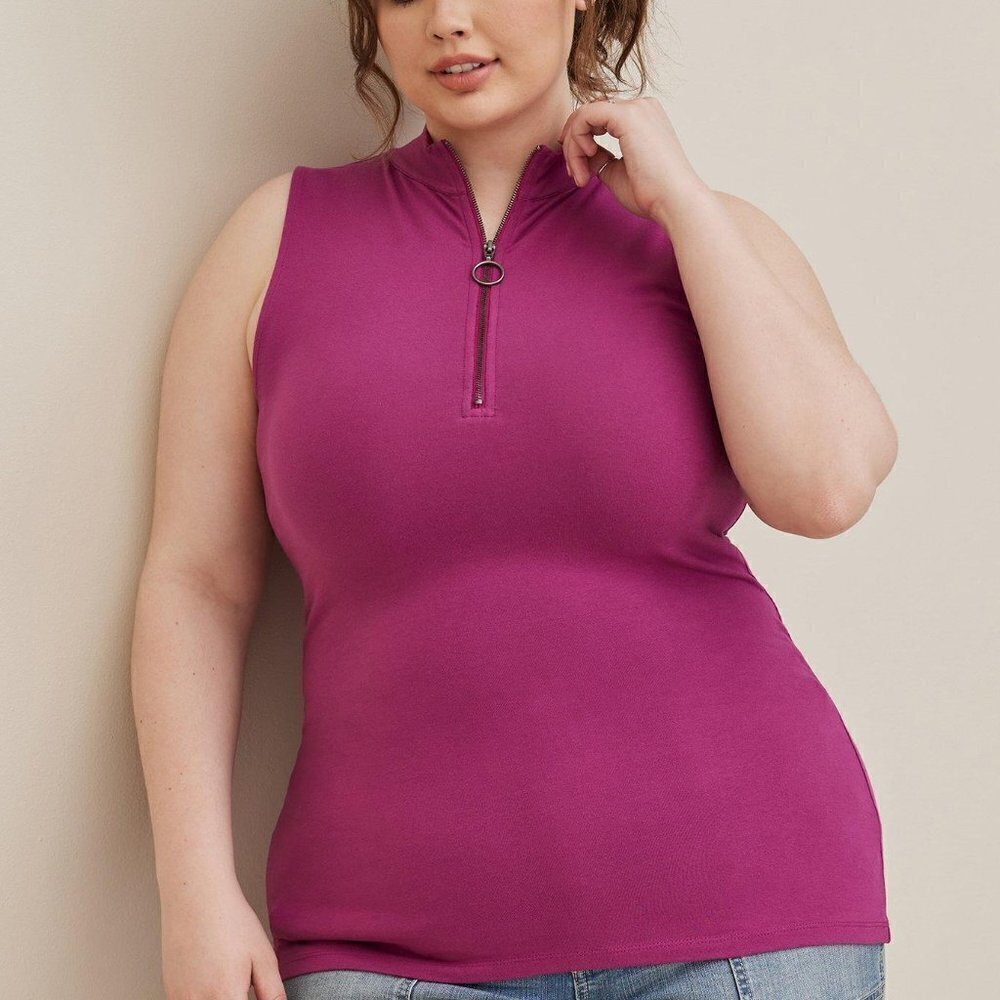 Torrid - Foxy Mock Neck Zip Up Tank in Fuchsia